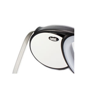 Correa retráctil para perros grandes, reflejo nocturno, freno de una mano, cinta de nailon fuerte, mango de goma antideslizante sin enredos - Product Image 2