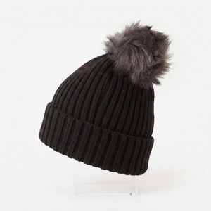 Bonnet tricoté doublé de <span class=keywords><strong>fourrure</strong></span> avec revers, personnalisé, chaud pour l'hiver, doublure polaire, doux, confortable et extensible, vente en gros - Product Image 4