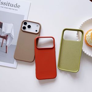 เคสโทรศัพท์ซิลิโคนเหลวแบบแม่เหล็กสำหรับ iPhone 17 PRO MAX 15 สีพื้นเรียบเนียน ป้องกันการตกกระแทก - Product Image 4