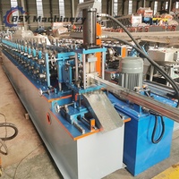 Machine automatique BSY pour la formage de rouleaux de clôtures métalliques, avec système de contrôle PLC importé, moteur, engrenage, dérouleur hydraulique et roulement