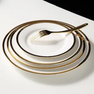 WEIYE Offre Spéciale HoReCa assiettes en porcelaine multi-tailles assiettes rondes en céramique peu profonde avec bord doré