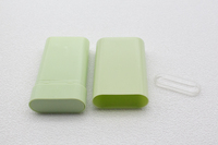 Conteneur de bâton de soleil en PP à fond tournant rechargeable de couleur rouge rose vert de 20g 15g personnalisé en gros