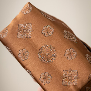 Chinese Style Brocade Tissue Box <b>Fabric</b> Dustproof Car Living Room Tissue Bag <b>Retro</b> Luxury Design - Product Image 2