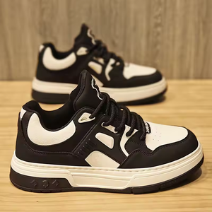 2025 New Trendy Thick Soled Youth Skateboarding Shoes High Quality Leather Men's Shoes Men's Flat Casual walking Style shoes - Product Image 3