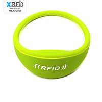 Bracelet en silicone tissé Mifare EV1 4K 125 kHz, carte de contrôle d'accès NFC 13,56 MHz, bracelets RFID – Prix usine