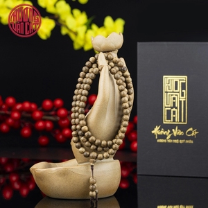 ไม้กฤษณามาเลเซีย 108 เม็ด ขนาด 6 มม. ลายไม้เข้ม พร้อมลักษณะของไม้ที่สมดุล เครื่องประดับที่สง่างามและมีความหมายทางจิตวิญญาณ - Product Image 1