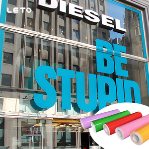 Autocollant de logo de bricolage par traceur de dé<span class=keywords><strong>coupe</strong></span> vinyle oracal rouleau de vinyle de dé<span class=keywords><strong>coupe</strong></span> auto-adhésif pour la décoration de fenêtre <span class=keywords><strong>coupe</strong></span>-vinyle - Product Image 1