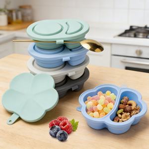 ภาชนะใส่ขนมซิลิโคนแบบใช้ซ้ำได้พร้อมฝาปิด ปลอดสาร BPA 2 ช่อง กล่องเก็บอาหารป้องกันการรั่วซึมสำหรับซอสสลัด - Product Image 1