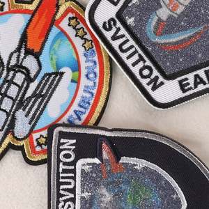 9 Parches Bordados 3D de Astronauta Personalizados, Adhesivos o Parches Tácticos de Tela Tejida para Gorra - Product Image 3