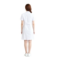 Blouse de laboratoire blanche à manches longues en polycoton, col à revers, vêtement de travail médical, boutons-pression, poches latérales, pour hôpital et pharmacie
