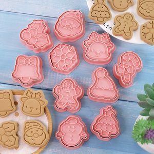 Emporte-pièces de Noël en forme de dessins animés, 15 pièces, mini-moules Père Noël, sapin, pain d'épices, outils de pâtisserie pour la décoration de gâteaux faits maison - Product Image 3