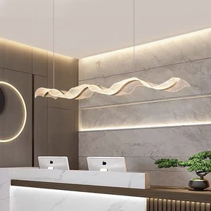 Lampadario Moderno a Onda in Acrilico LED Stile Nordico Lampadario Lineare Speciale in Acrilico LED 120cm Luce a Sospensione Lineare a Nastro da Soffitto per Ufficio - Product Image 3