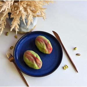 Moule à gâteau aux pistaches UNIMOULD, 100% silicone alimentaire, moule à chocolat blanc, moule à fondant, résistant au four et au lave-vaisselle, pour la décoration - Product Image 3