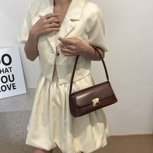Bolsos de hombro a la moda para mujer, bolso cruzado de cuero PU de alta calidad, bolsos para las axilas para mujer, bolsos de mano de diseñador, bolsos para fiestas y banquetes - Product Image 5