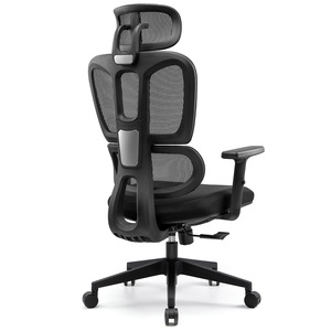 Silla Ergonómica Ejecutiva Moderna Negra con Respaldo Alto de Malla 3D Ajustable, Base Cromada y Reposapiés para Oficina en Casa - Product Image 4
