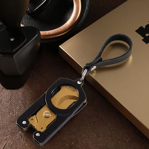 जिफेंग JF-J70 यात्रा पोर्टेबल इलेक्ट्रोप्लेटेड स्टेनलेस स्टील डबल ब्लेड क्लासिक तह सिगार कैंची चमड़े की थैली पैकिंग - Product Image 1