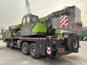 Grúa Móvil Usada ZOOMLION ZTC500V de 50 Toneladas y 245 kW con Motor Weichai y Componentes Principales de Motor y Bomba - Product Image 3