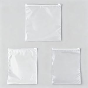 Sac d'emballage en plastique transparent personnalisé pour vêtements, sac à fermeture éclair givré avec logo, sac à fermeture éclair - Product Image 6