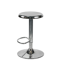 Comptoir de bar et îlot de cuisine de luxe léger, style industriel minimaliste, texture argentée brillante, réglage de la hauteur par vérin à gaz