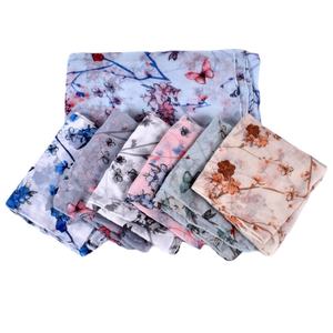 Écharpe en coton et lin à motif floral de fleurs de prunier style coréen, mode printemps-été, foulard pour femme, cache-cou, châle, vente en gros, musulman - Product Image 2