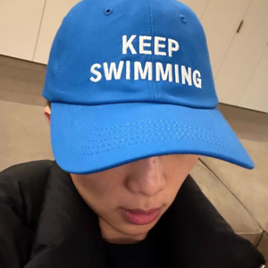 เคป๊อป จองกุก จิน อาร์เอ็ม วี คีป ซวิมมิ่งหมวกเบสบอลปักลาย JIMIN <span class=keywords><strong>J</strong></span>-<span class=keywords><strong>HOPE</strong></span> SUGA หมวกป้องกันแสงแดดสำหรับเดินทางกีฬาคอนเสิร์ตสำหรับทั้งชายและหญิง - Product Image 6