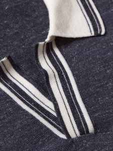 Polos casuales de alta calidad personalizados con logotipos personalizados, polos de manga corta para hombres, camisetas con cuello en V, prendas de punto para hombres - Product Image 4