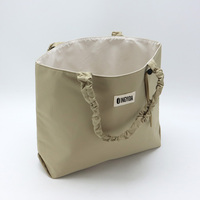 Sac fourre-tout en nylon uni style décontracté avec bandoulière froncée et cordon de serrage, grande capacité, pour femme, idéal pour le shopping quotidien