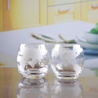 Verre à whisky personnalisé avec carte du monde gravée, design classique, écologique, compatible lave-vaisselle, style rétro