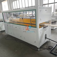 Machine d'extrusion pour panneaux muraux en grille PVC et panneaux muraux à lamelles PVC