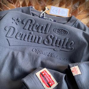 T-shirt personnalisé en coton 230g, gaufré 3D, coupe oversize, col rond, pour homme, avec logo en relief imprimé - Product Image 2