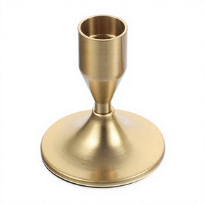 Candelabro de Metal Moderno Vintage para Velas Cónicas, Centro de Mesa para Bodas y Cenas Navideñas - Product Image 3