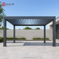 Pergola extérieure avec structure en aluminium et toit en métal, pavillon de patio en aluminium avec rideaux et moustiquaire
