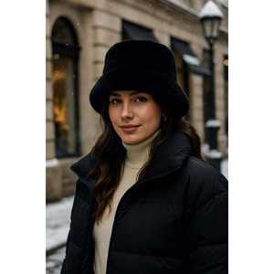 Sombrero de Pescador Beige Importado de Primera Calidad con Plumas, Bordado 3D, Lazos con Estilo a Rayas, Accesorio de Invierno Moderno - Vibrante Spk1102-1 - Product Image 6