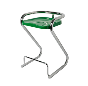 Tabouret de bar de style industriel avec dossier incurvé ergonomique, structure métallique renforcée et base antidérapante pour bars à fort trafic - Product Image 6