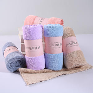 5'li Paket Pamuklu Dokuma Yüksek Yoğunluklu Mercan Polar Yumuşak Emici Yüz Havluları Hızlı Kuruyan Tüy Bırakmayan Ev Tipi Kare Saç Yıkama Havluları - Product Image 3