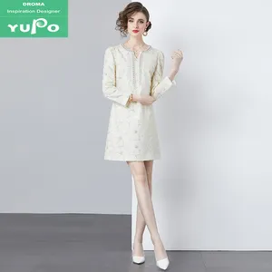 ड्रोमा 2024 हाई एंड फ्लैश डायमंड स्कर्ट सेक्विन छोटी खुशबू वाली पोशाक महिलाओं के लिए मामूली सेक्सी सफेद पोशाक महिलाओं के लिए सुरुचिपूर्ण