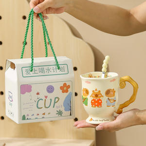 Tasse en céramique Dragon Pavilion Kapibala 301-400ml avec cuillère, réutilisable, cadeau pour femme, tasse à café de bureau - Product Image 5