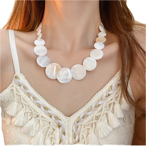 For 2025 Vintage Fashion Jewelry Wholesale Cheap Women Exaggerated Shell Collarbone Chain <b>Necklace</b> White <b>Long</b> <b>Necklaces</b> Gold - Product Image 1