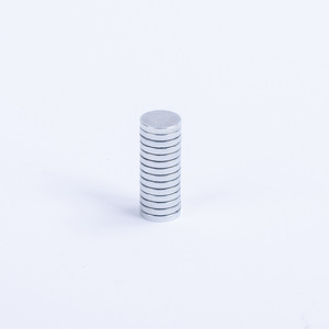 Disques magnétiques puissants en néodyme, fer et bore, aimants, aimants ronds, plaques magnétiques haute performance en gros - Product Image 3