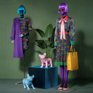 หุ่นโชว์หญิงสีสันสดใส พร้อมมือชุบโครเมียม สำหรับโชว์เสื้อผ้าในร้านค้า แบบยืนและแบบนั่ง - Product Image 5