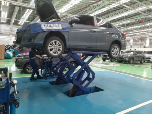 Đôi mức độ nền tảng Scissor Lift cho Bốn bánh xe liên kết - Product Image 3