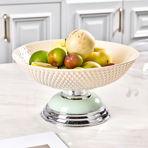 Round Glass Fruit Platter With Lid Crystal Design For Kitchen Table Decor - Product Image 3