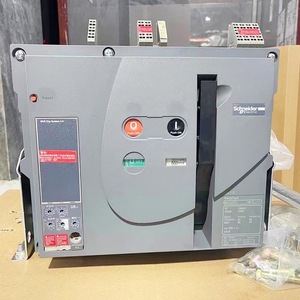 Interruptor Automático Schneider Electric MT06 N1 3P, 63A, 380V, Diseño de Marco Fijo - Product Image 1