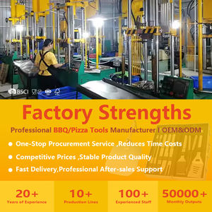 Kit <span class=keywords><strong>de</strong></span> Accesorios Portátiles para Parrilla <span class=keywords><strong>de</strong></span> Barbacoa, Juego <span class=keywords><strong>de</strong></span> Herramientas <span class=keywords><strong>de</strong></span> Acero Inoxidable para BBQ con Tenedor, Cuchillo, Espátula <span class=keywords><strong>de</strong></span> Cocina y <span class=keywords><strong>Pinzas</strong></span> con Mango <span class=keywords><strong>de</strong></span> <span class=keywords><strong>Madera</strong></span> - Product Image 6