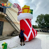 Ballon gonflable géant de 5 m en forme de chaussette de Noël pour la décoration de jardin de fête et la publicité commerciale