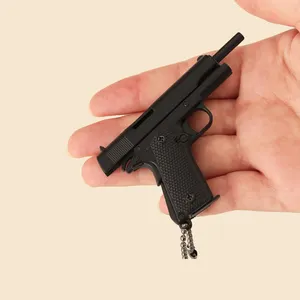 मिनी बंदूक कीचेन 1911 धातु खिलौना गर्म शैली 1:3 मॉडल 75 मिमी मिनी बंदूक कीचेन चेन