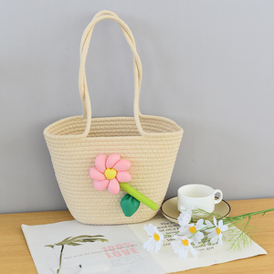 New fashionable <b>straw</b> woven <b>bag</b>, export style, floral shoulder <b>bag</b>, large capacity, handmade woven tote <b>bag</b>, beach tote <b>bag</b>. - Product Image 2