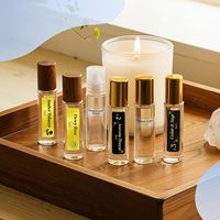 Étiquettes personnalisées pour flacons d'échantillons de parfum et d'huiles essentielles, flacons roll-on miniatures pour cosmétiques et parfums.