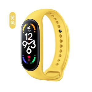 Reloj Inteligente M8 Rojo al por Mayor, Monitor de Actividad Física, Monitor de Ritmo Cardíaco, Monitor de Sueño, Resistente al Agua, Correa Deportiva para Hombres y Mujeres - Product Image 3