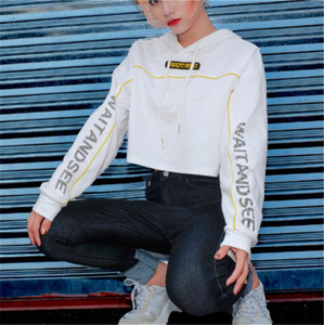 2025 sudadera gruesa para mujer con capucha Casual sólido manga larga Boxy Fit Tops de gran tamaño transpirable para Otoño Invierno - Product Image 5